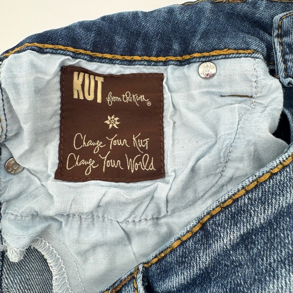 Kut from the Kloth Women’s Boot Cut Jeans in Medium Blue Wash size 10 - Picture 3 of 9